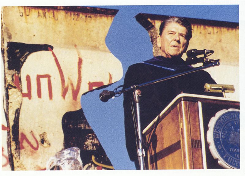 reagan-podium.jpeg